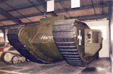 Британский танк времйн первой мировой войны MK-V.
